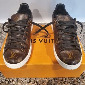 Authentic Louis Vuitton Sneakers